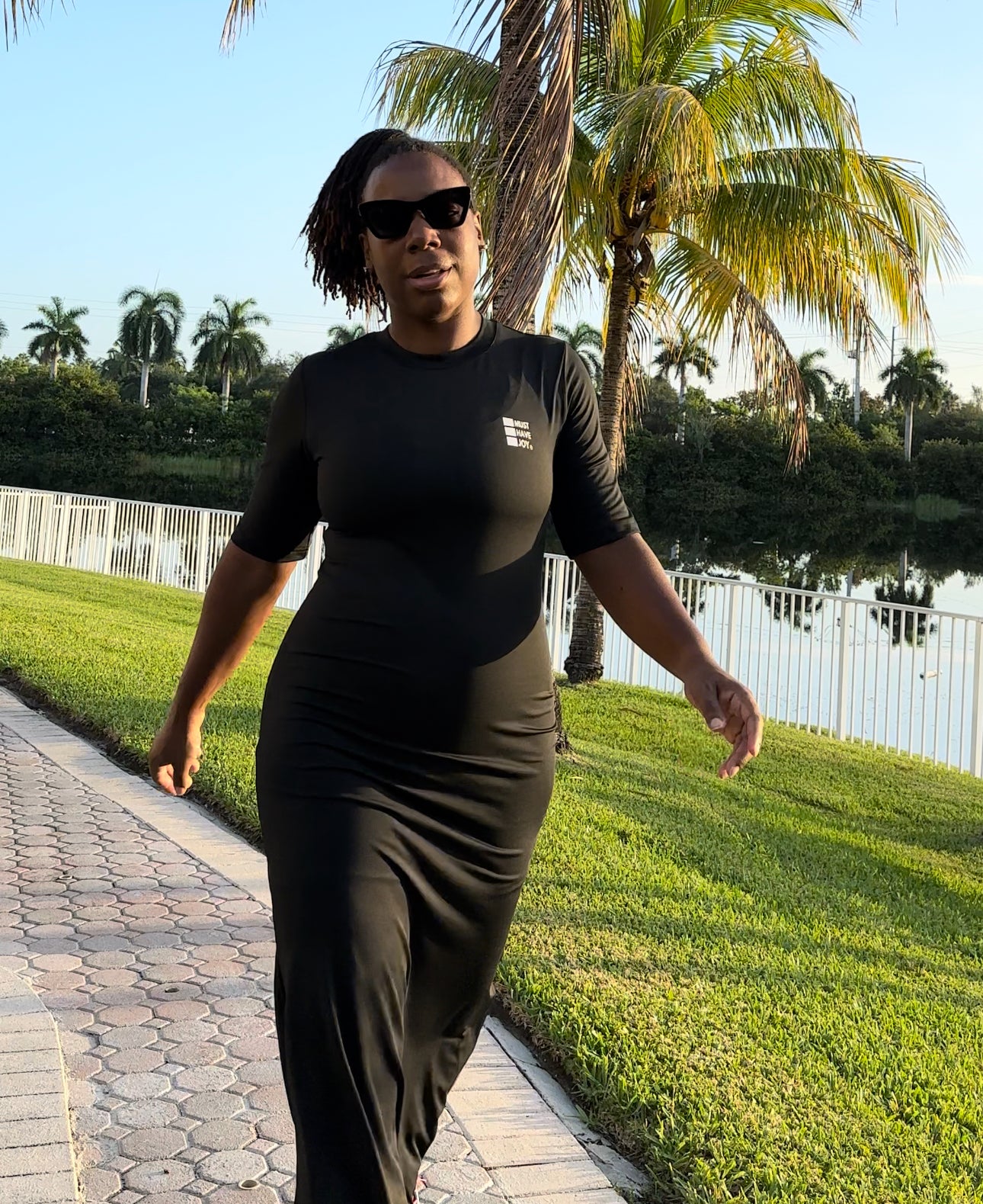 Down My Spine Dress - Black